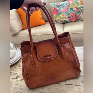 Cavalcanti Leather Purse Tote Bag. Made in Italy. Caramel Brown Color.